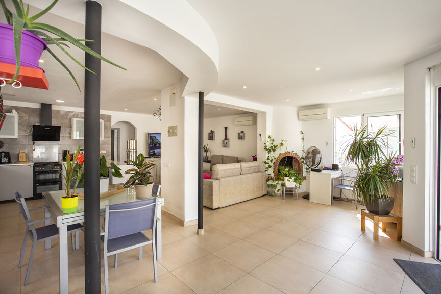 Villa 2 chambres piscine secteur résidentiel  Alberes EMPURIABRAVA