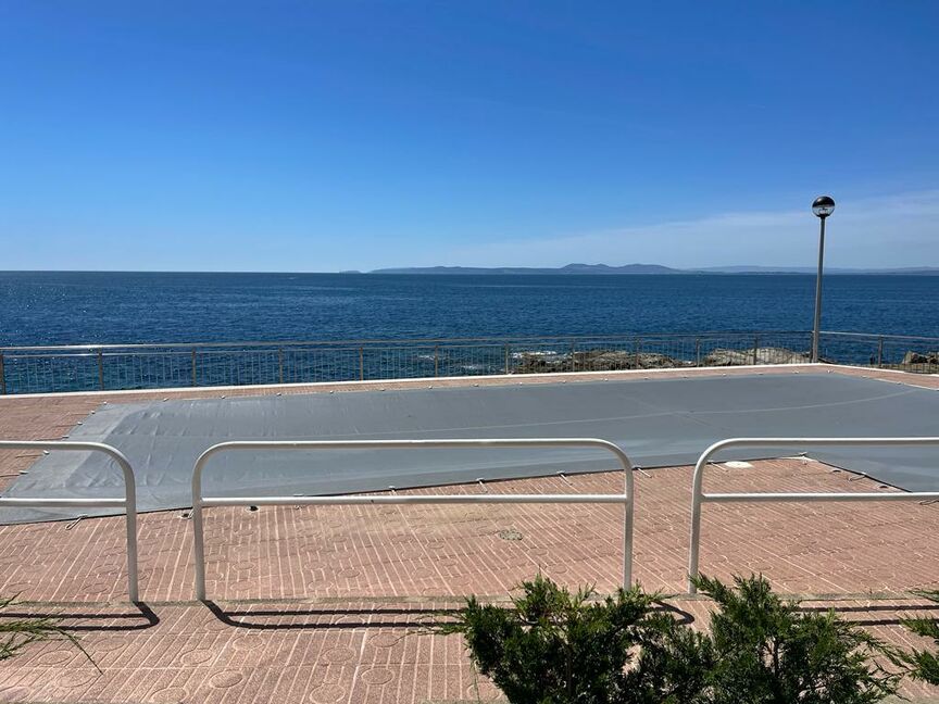 Apartament a primera línia de mar a Canyelles Roses vista mar