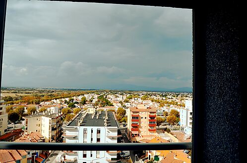 Estudi en venda a 100 metres de la platja a Empuriabrava. Gran oportunitat!