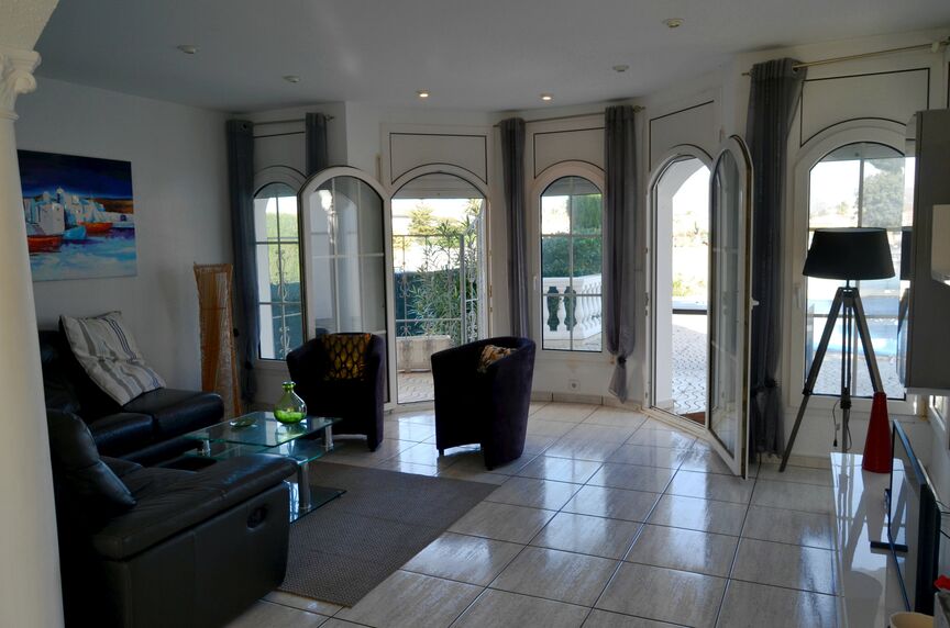 3 bedroom villa, Empuriabrava canal view