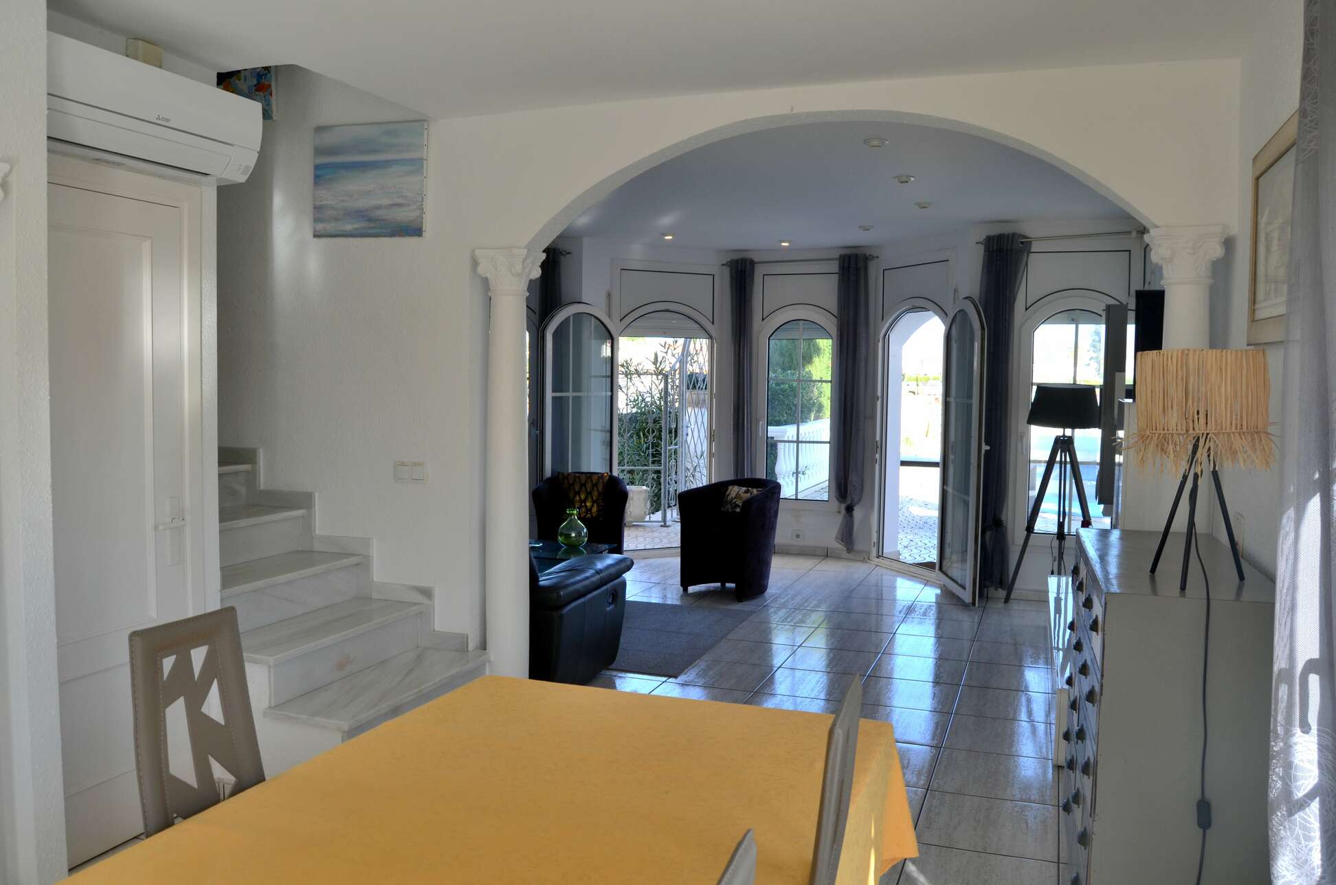 3 bedroom villa, Empuriabrava canal view