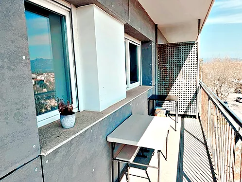 Superb 2-bedroom apartment with parking and pool in Empuriabrava.