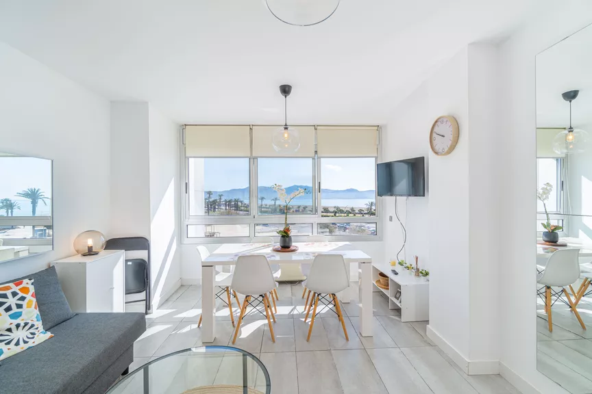 Sea view, 2 bedrooms !!!! OPPORTUNITY