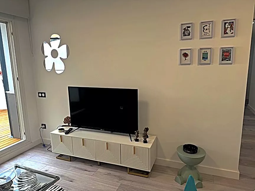 Magnificent 2-bedroom apartment, terrace, rooftop pool