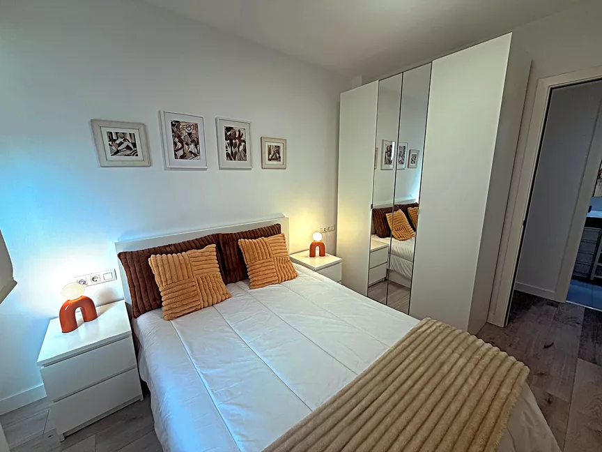 Magnificent 2-bedroom apartment, terrace, rooftop pool