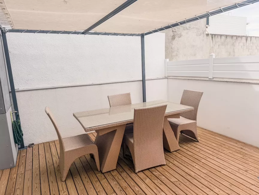 Magnífico apartamento de 2 dormitorios, terraza y piscina en la azotea