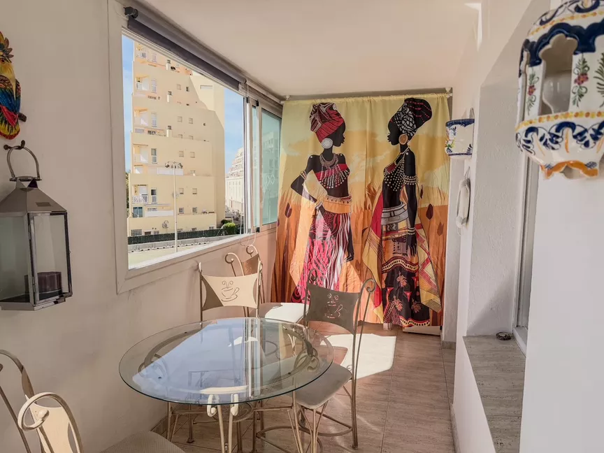2-bedroom beachfront apartment in Empuriabrava