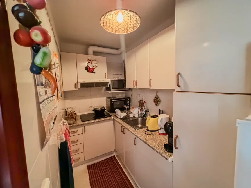 2-bedroom beachfront apartment in Empuriabrava