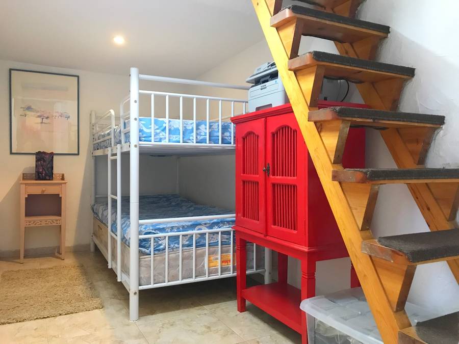 Superb single storey villa just steps from the beach of Empuriabrava
